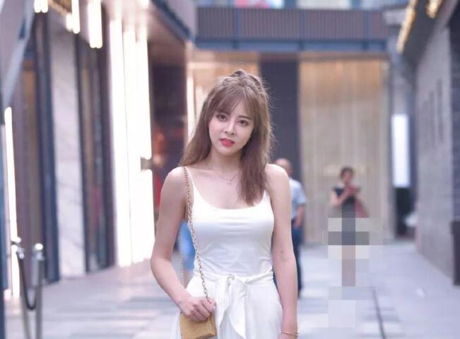 极 品 御 姐 高 端 外 围 翘 臀 狂 舞 求 舔 求 插 入 视 角升级 菊 花 鲍 鱼 尽收眼底